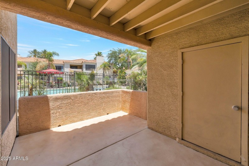 15-web-or-mls-QP-8199