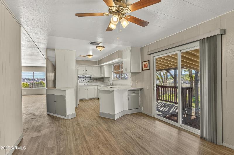 Kitchen/Dining