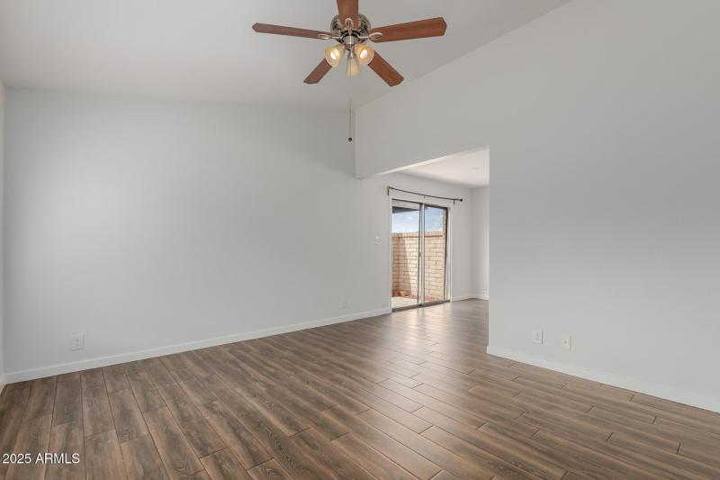 6406 S Lakeshore Dr, Unit D