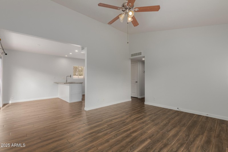 6406 S Lakeshore Dr, Unit D