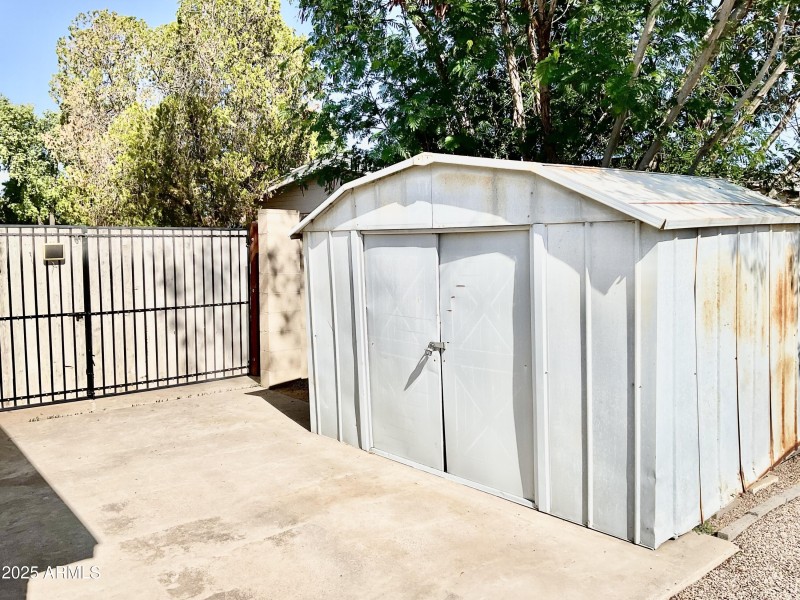 1705 W Campbell Ave Phoenix AZ 85015