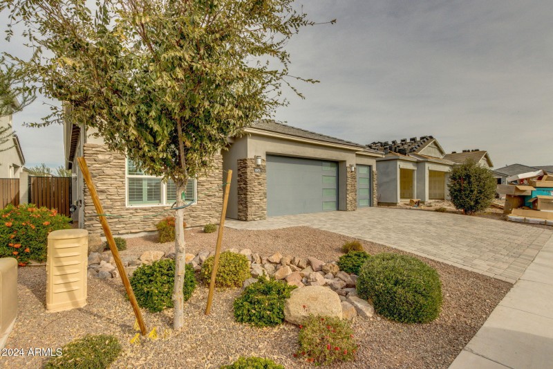 3-web-or-mls-10476 w harmony ln -3