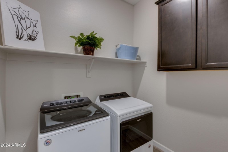 12-web-or-mls-10476 w harmony ln -12