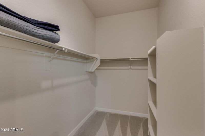 33-web-or-mls-10476 w harmony ln -33