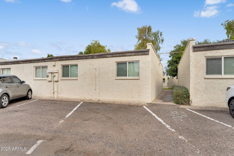 16-web-or-mls-37th St-1