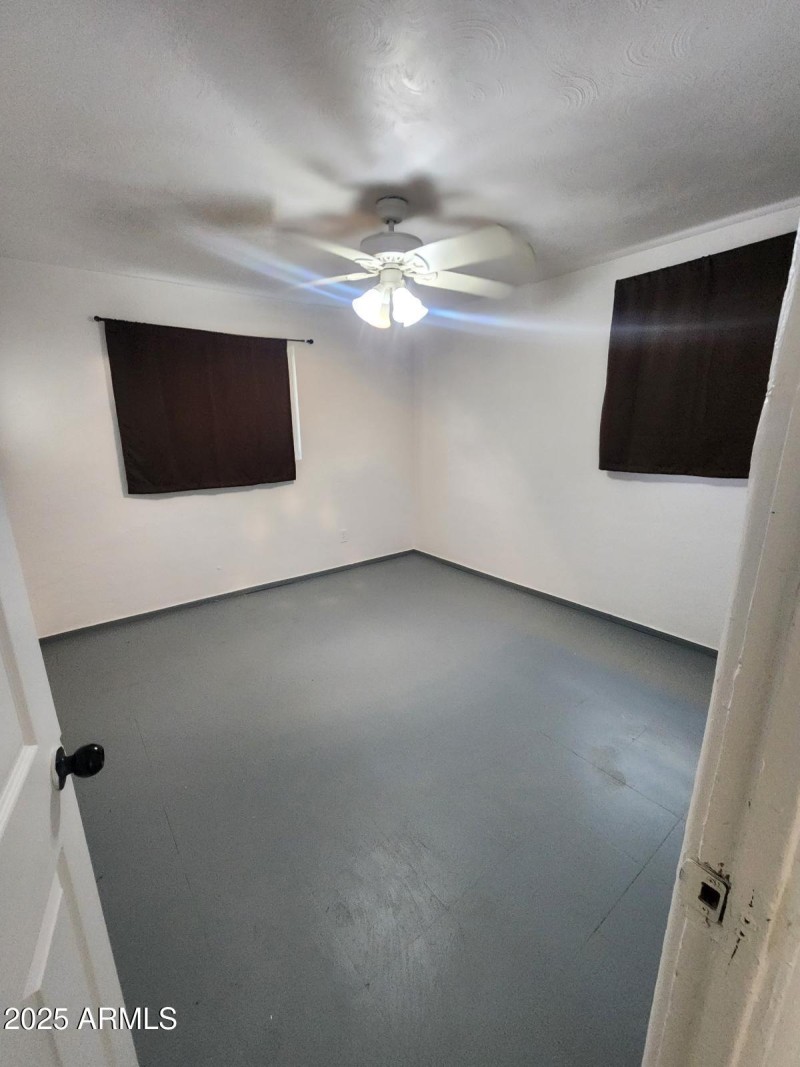 ee6ba681-7e68-43a5-8343-6b9baad089f8