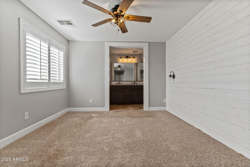 36-web-or-mls-Interior-30