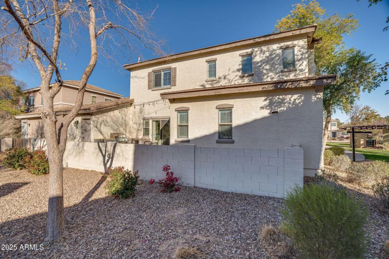 47-web-or-mls-Exterior-6