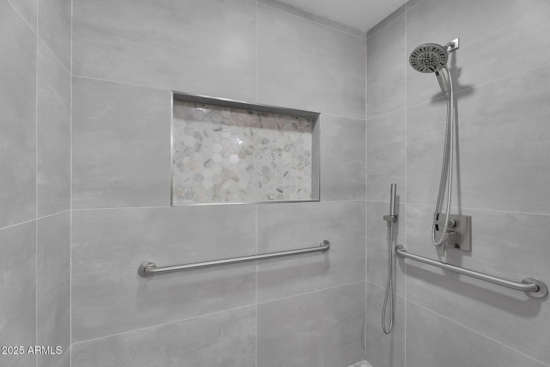 28-web-or-mls-Snead-33