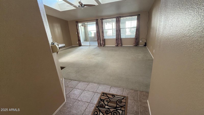 WhatsApp Image 2025-10-20 at 11.11.13_02