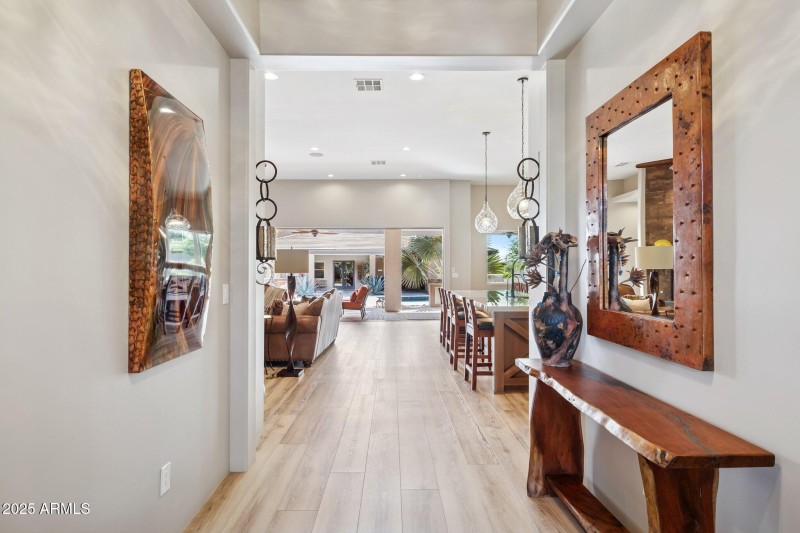 4-web-or-mls-1510-e-cloud-rd