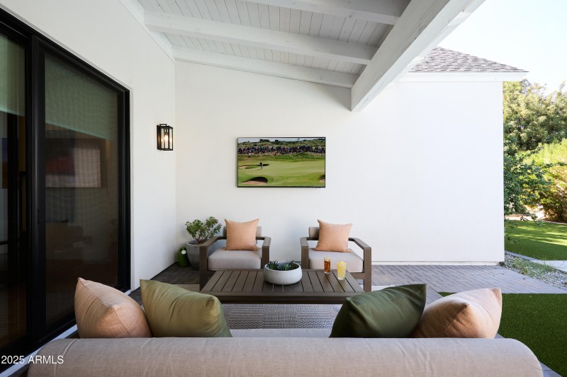 PropertyImageCo_3808EFairmountAve_WEB_1