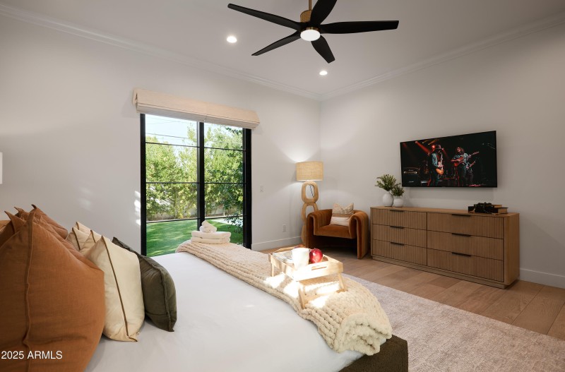 PropertyImageCo_3808EFairmountAve_WEB_23