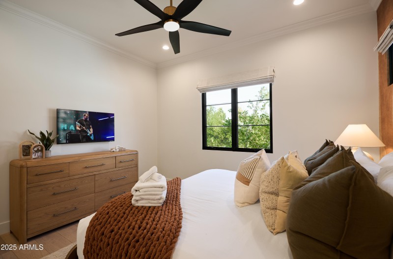 PropertyImageCo_3808EFairmountAve_WEB_29