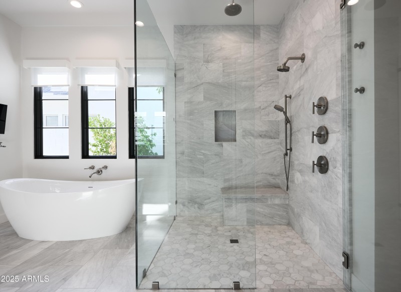 PropertyImageCo_3808EFairmountAve_WEB_34