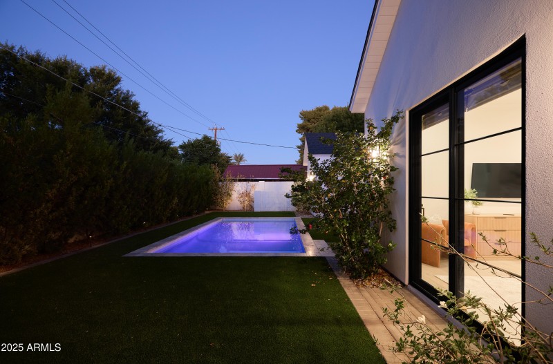 PropertyImageCo_3808EFairmountAve_WEB_54