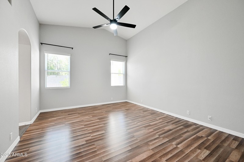 16-17848N15S-ocupix-