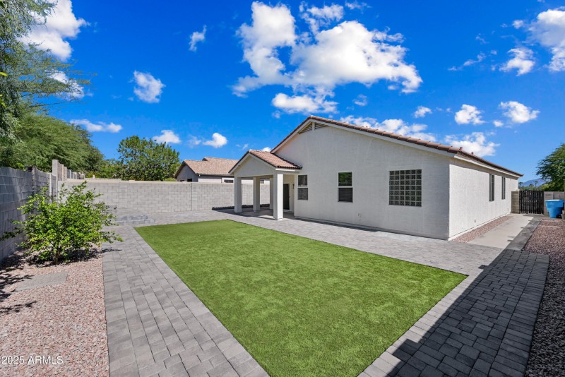 28-17848N15S-ocupix-