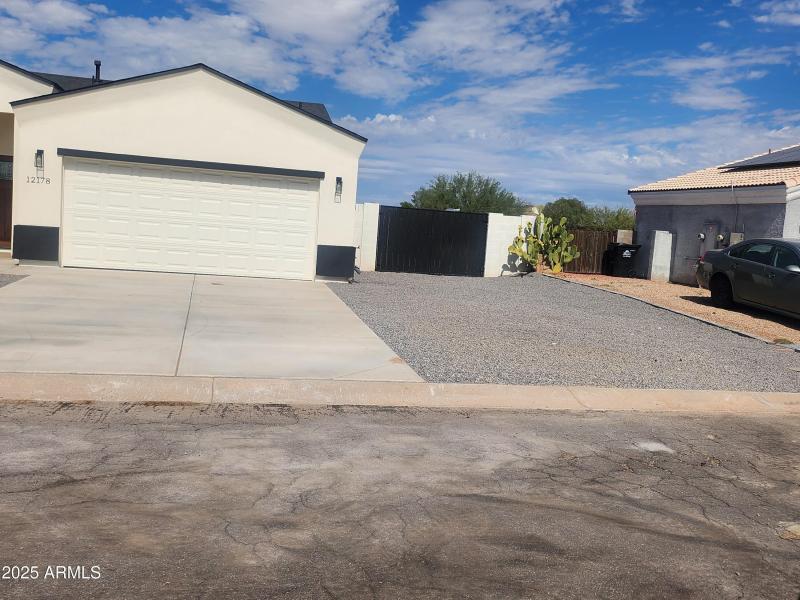 2c192f32-bda3-4d32-b21b-b61a60be1d88