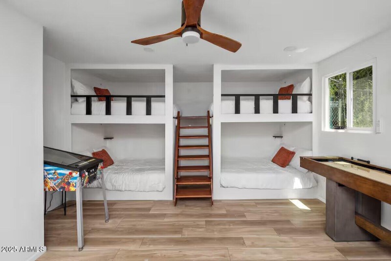 8c266323-d915-4724-a28f-beea0f76ca39