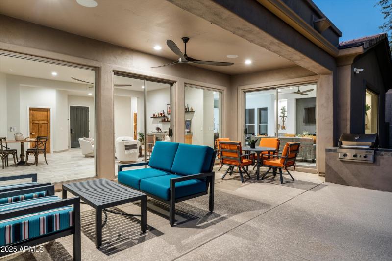 Spacious Covered Patio