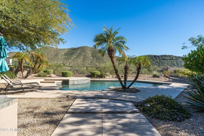 Newer landscape lighting & Irrigation