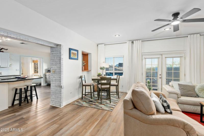 14-web-or-mls-9626 N 1st Ave - MLS Image