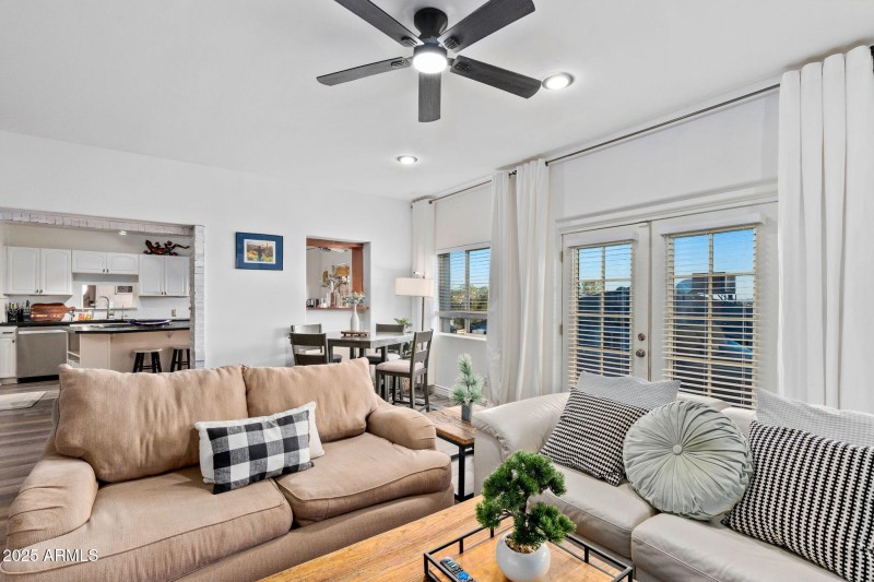 16-web-or-mls-9626 N 1st Ave - MLS Image