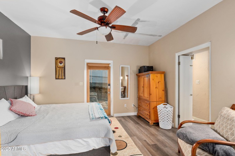 17-web-or-mls-9626 N 1st Ave - MLS Image