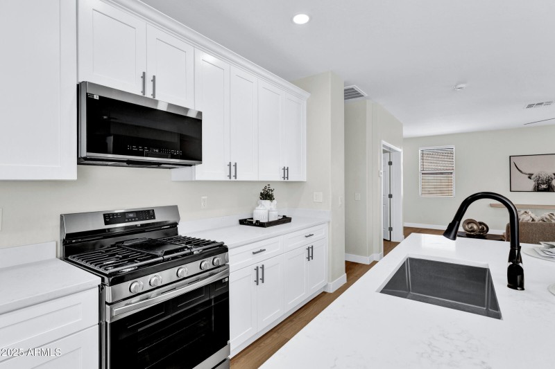 11 stainless appliances