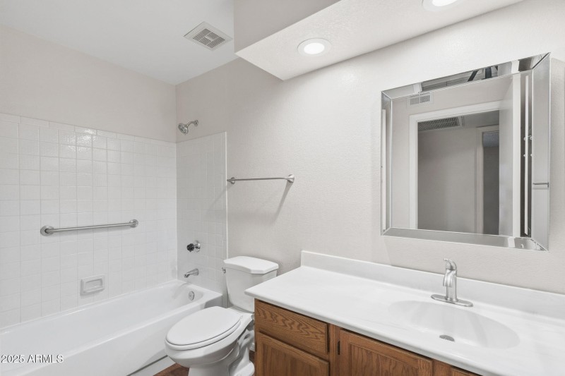 010___1021 S Greenfield Rd UNIT 1148