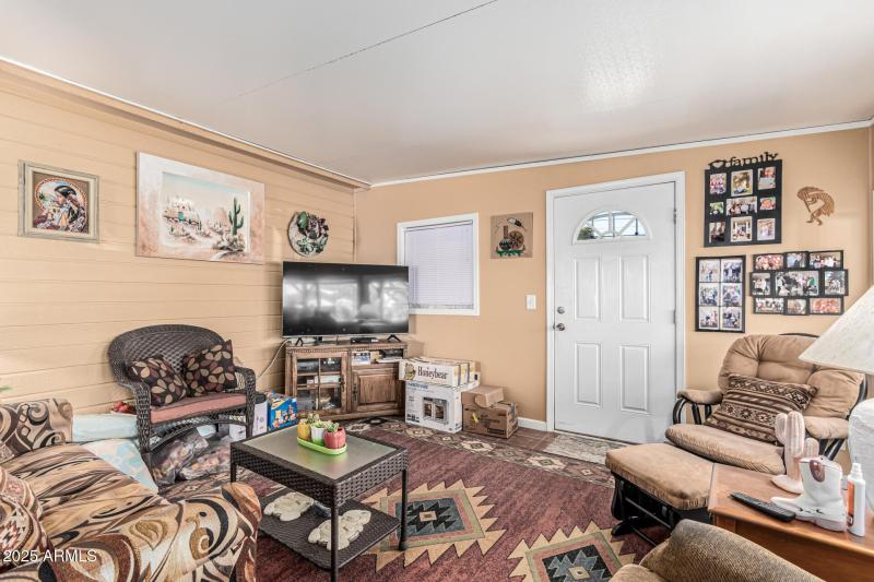 AZ Room Door To Backyard