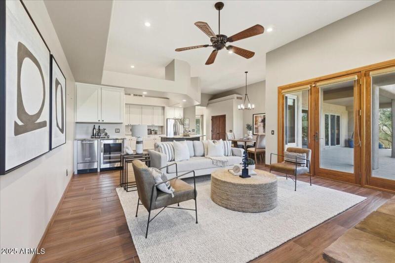 076-6218_E_Morning_Vista_Staged_79