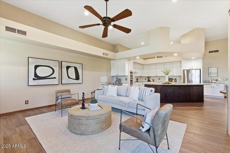 077-6218_E_Morning_Vista_Staged_80