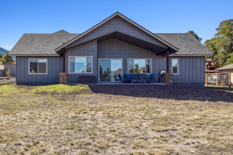 35-web-or-mls-2762-w-highland-meadows-dr