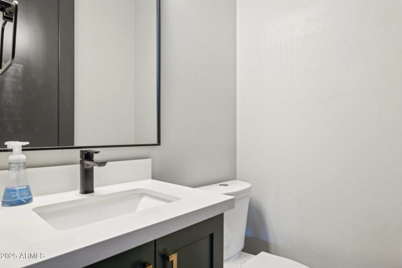 30-web-or-mls-2762-w-highland-meadows-dr