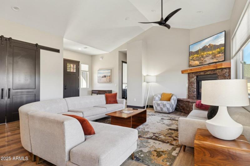 6-web-or-mls-2762-w-highland-meadows-dr