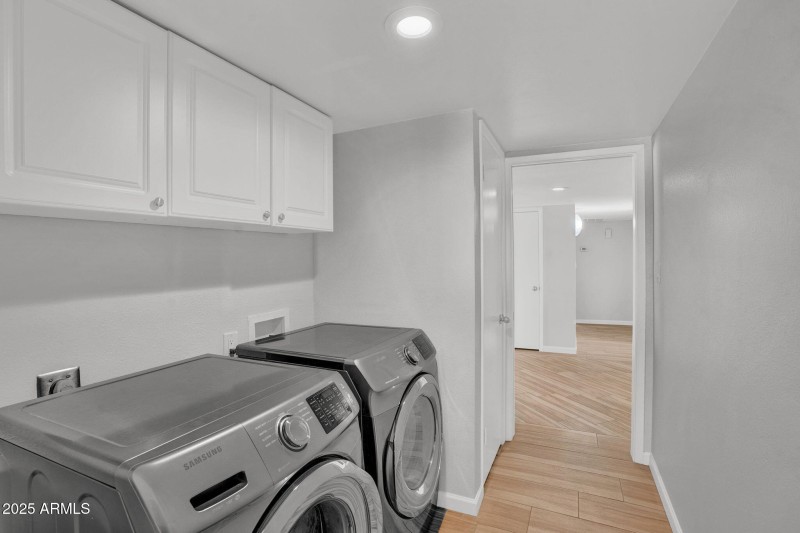 1-web-or-mls-9426 E Minnesota Ave -28