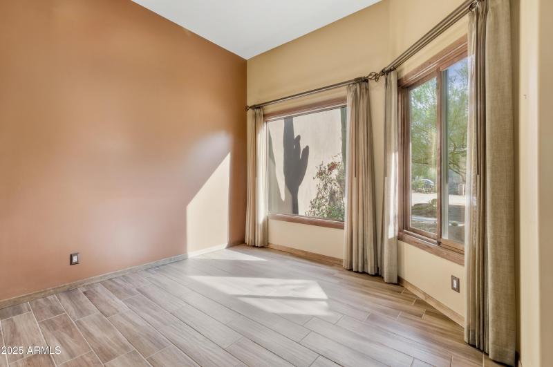 42-6218_E_Morning_Vista_Ln_41