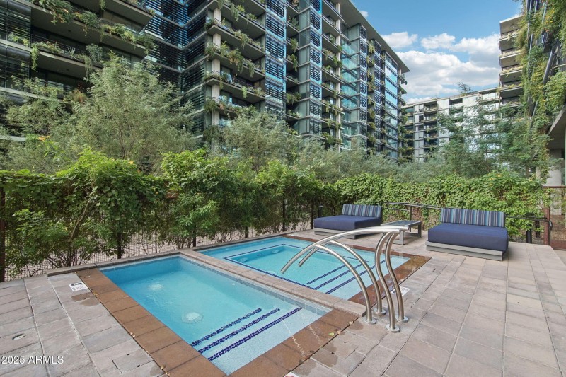 16-web-or-mls-E Kierland Blvd-2310r-916