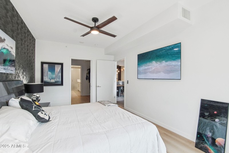 37-web-or-mls-E Kierland Blvd-L2310r-021