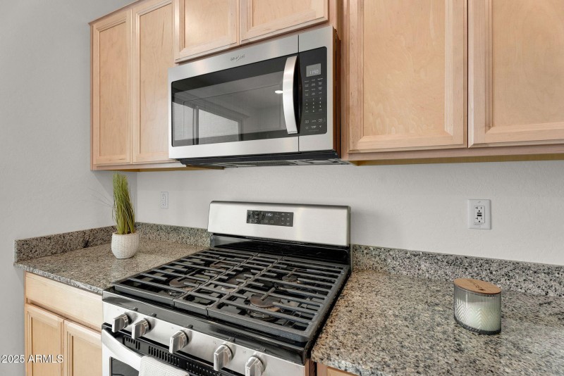 10-web-or-mls-30976 N Audobon Dr - 12