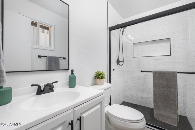 20250828155236850399000000-o