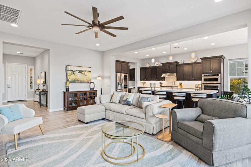 1127 N Quinn Mesa - 284