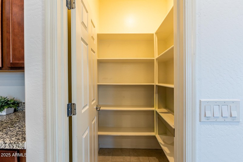 10855 W Taylor St._-15_websize