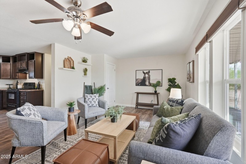 13-web-or-mls-024_ListerPros