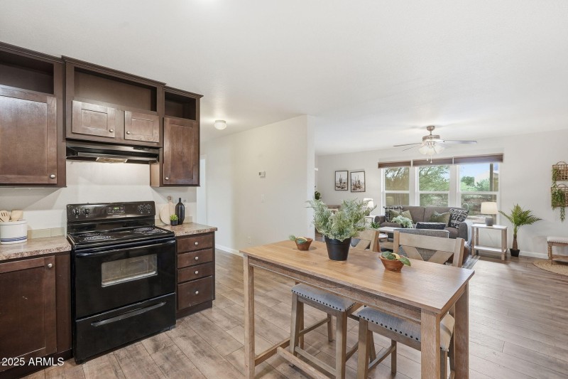 18-web-or-mls-029_ListerPros