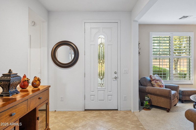 42551 W Candyland Pl-6