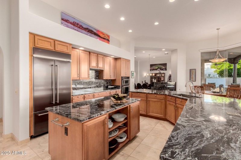 STAINLESS STEEL APPLIANCES