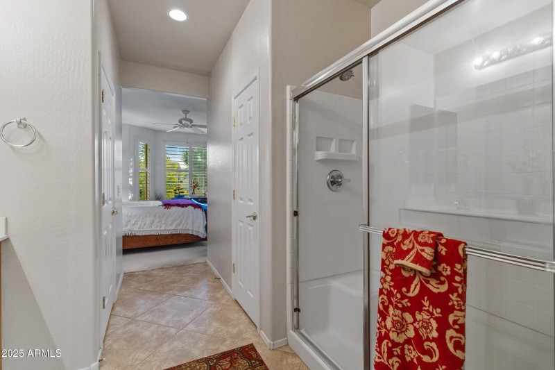 42551 W Candyland Pl-27